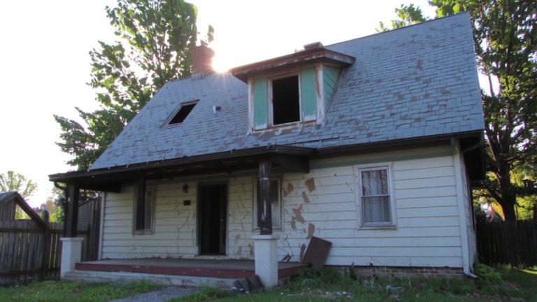 asbestos in old siding