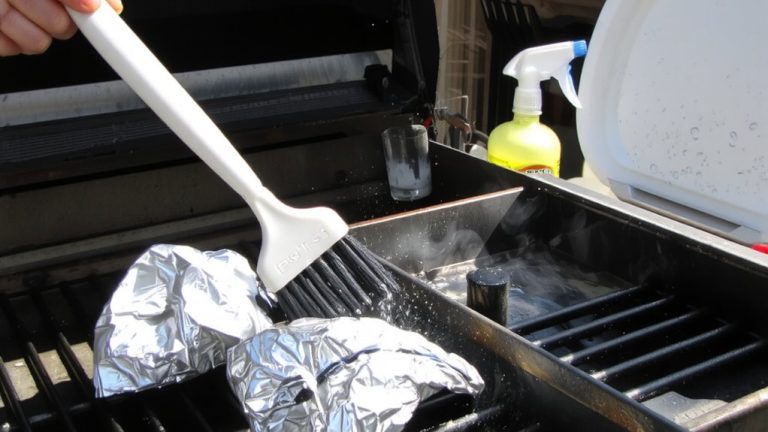 best grill cleaner guide