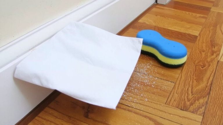 clean baseboards before painting