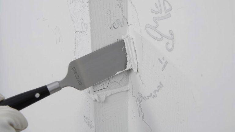 corner bead and mud