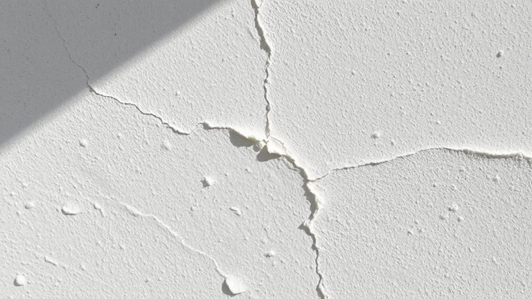 durable plaster crack fillers