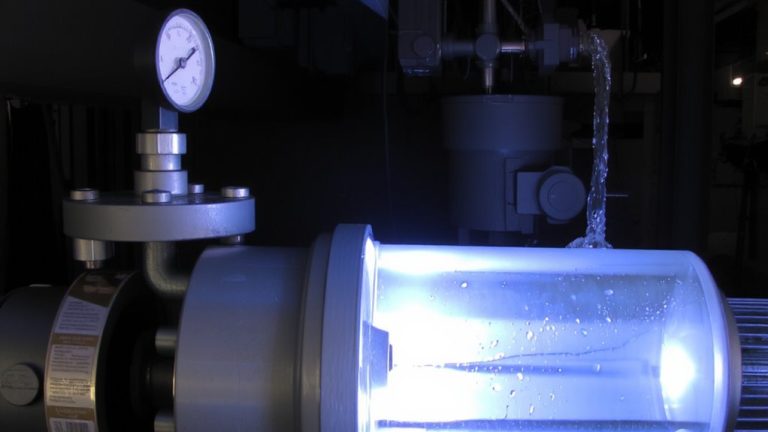 prevent cavitation via prime monitoring