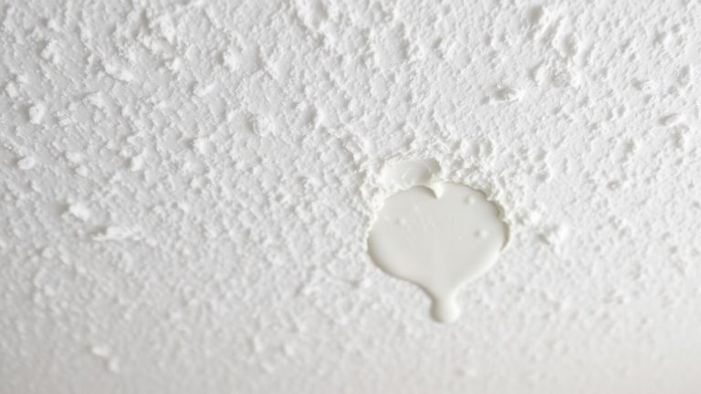 primers preventing drips on popcorn ceilings